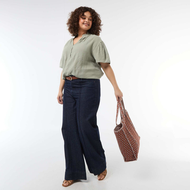 Blouse en gaze de coton avec col froncé
