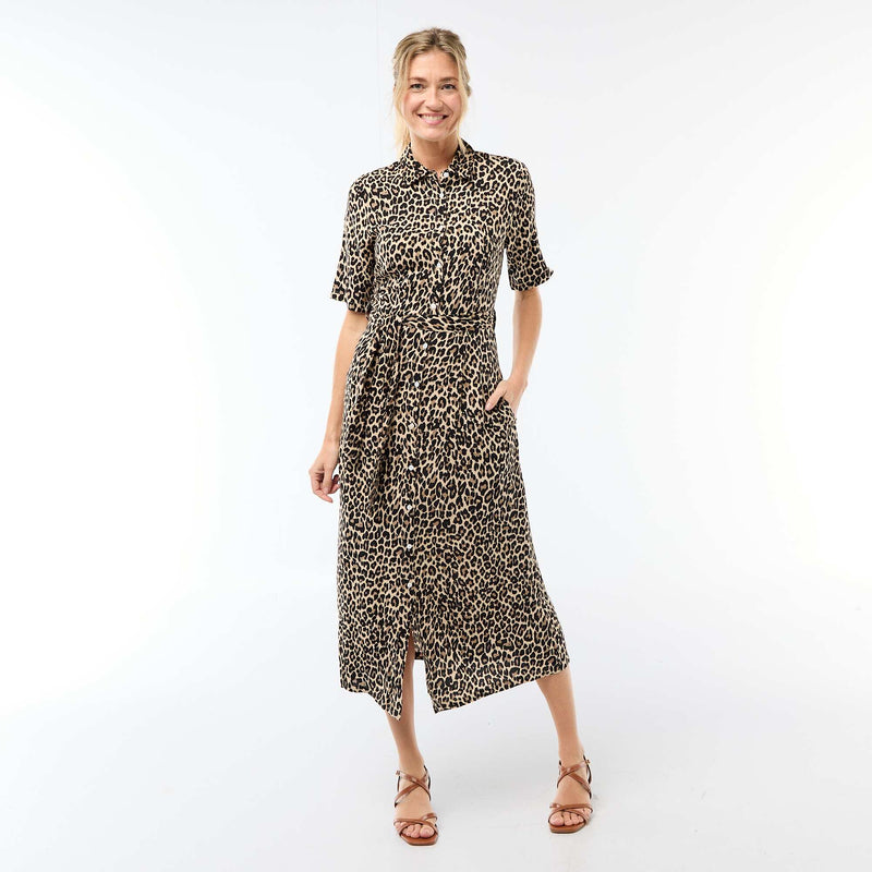 Robe longue forme chemise avec ceinture à nouer all-over