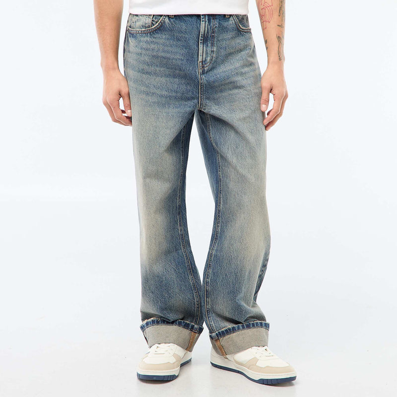 Jean regular base à revers - L32