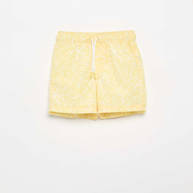 Jaune
