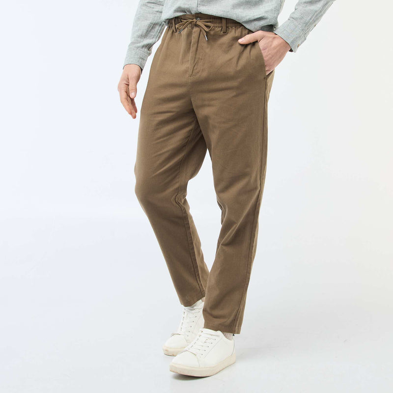 Pantalon chino regular en lin mélangé
