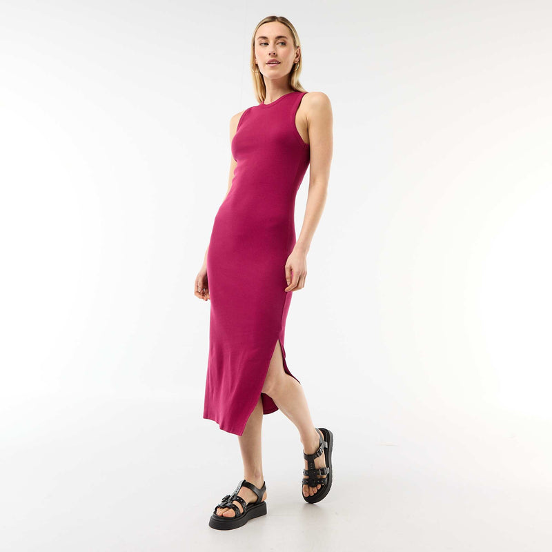 Robe midi côtelée sans manches