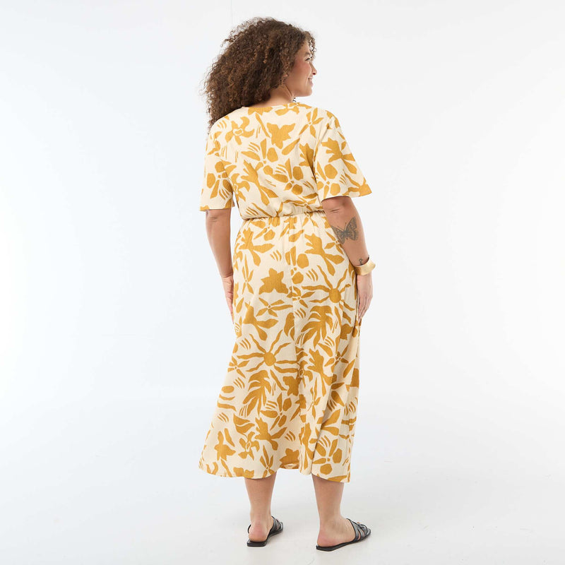 Robe longue coupe portefeuille