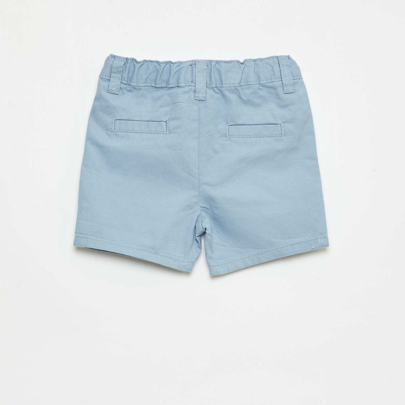 Short chino avec taille ajustable