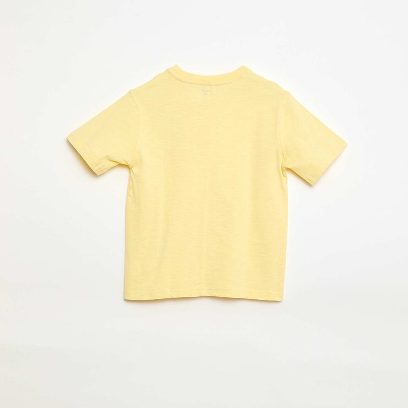 T-shirt loose