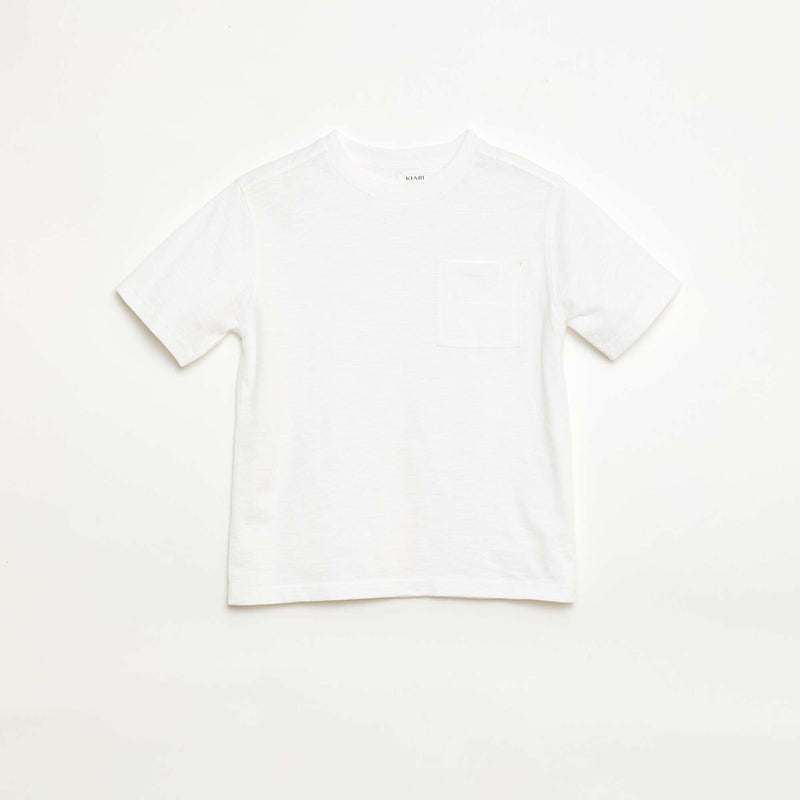 T-shirt loose
