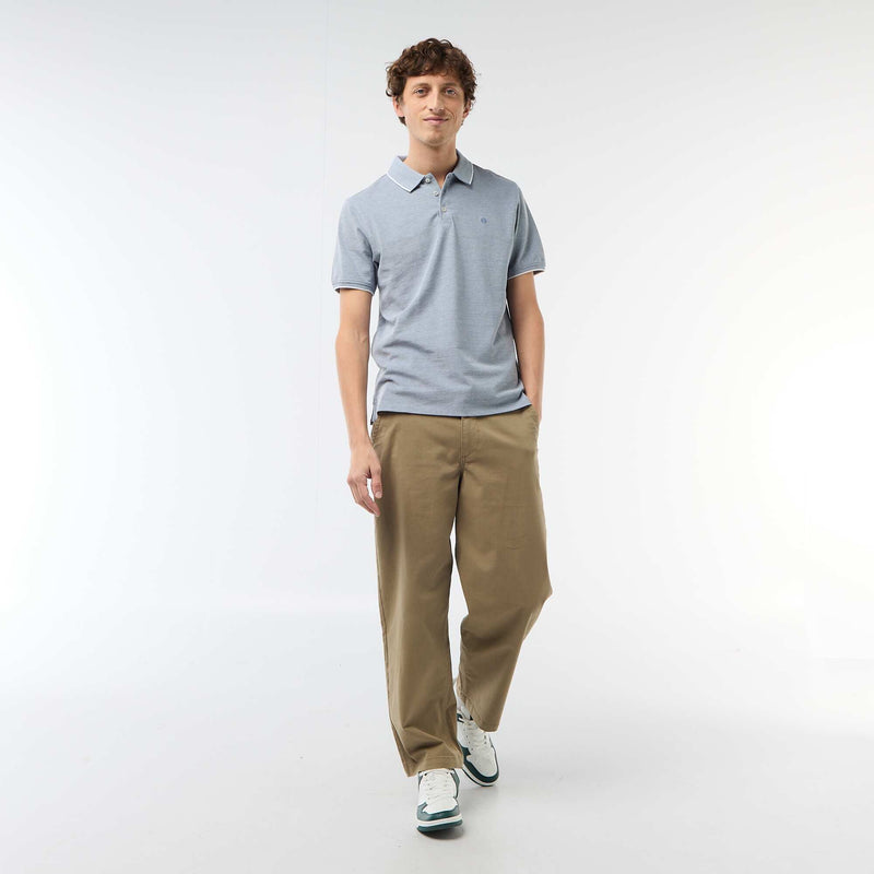 Polo avec broderie sur poitrine