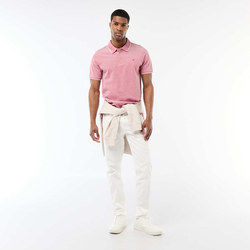 Polo avec broderie sur poitrine