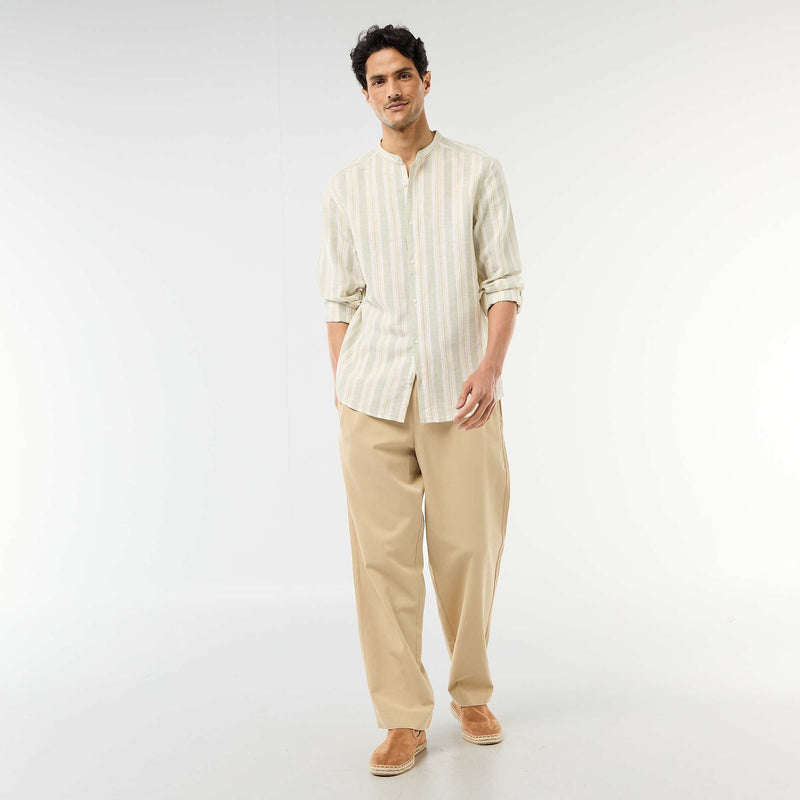 Chemise rayée col mao et manches retroussables