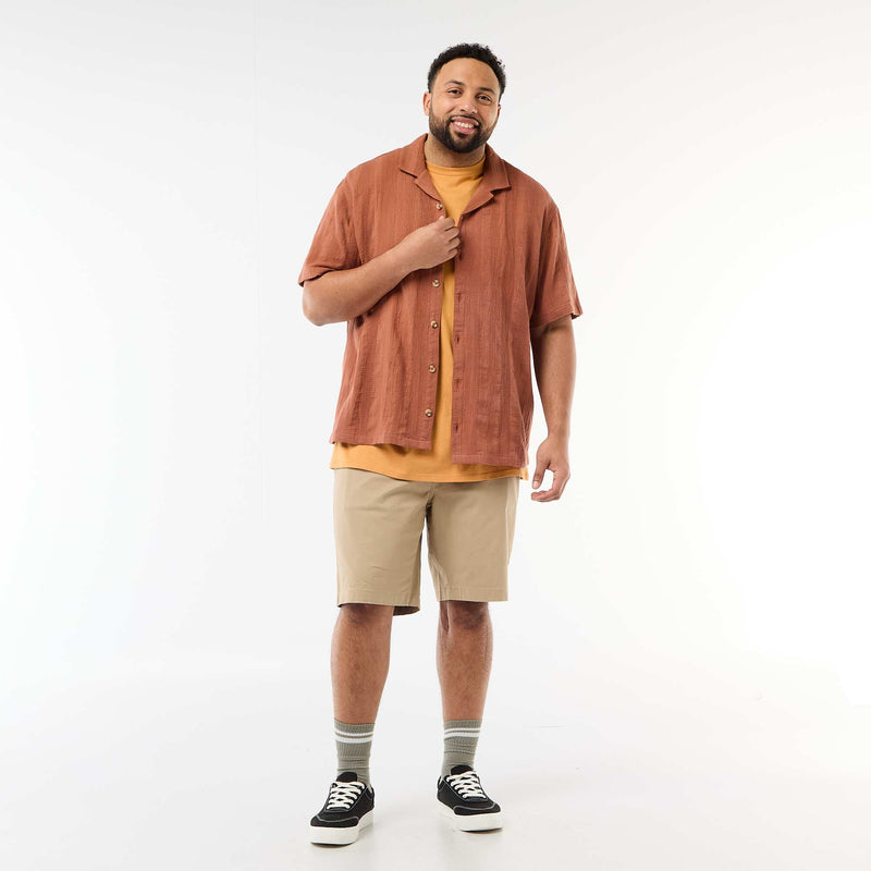 Chemise en maille fantaisie à manches courtes
