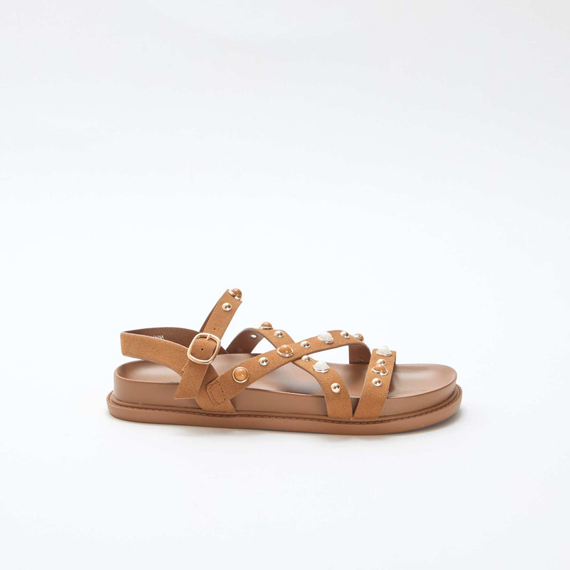 Paire de sandales à plateforme avec brides clous