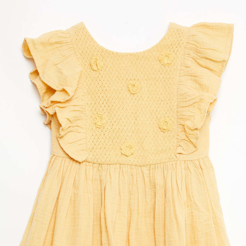 Robe manches courtes avec broderies au col en coton