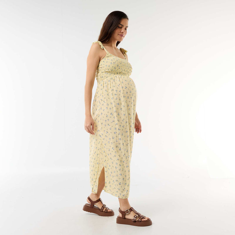 Robe longue de maternité smockée
