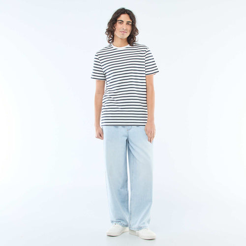 Jean coupe large avec taille élastiquée