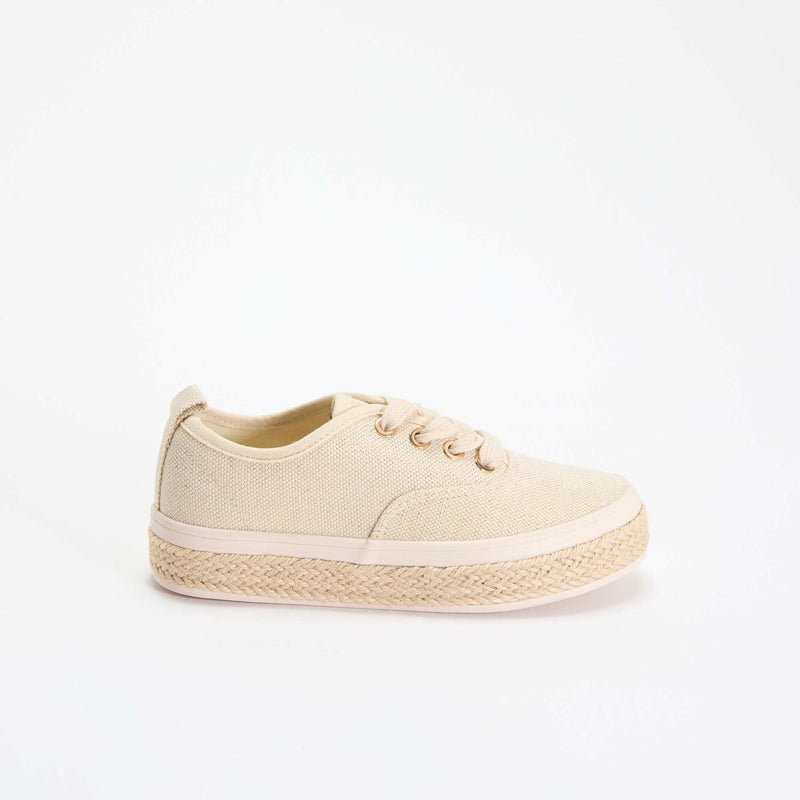 Baskets basses avec semelle en corde