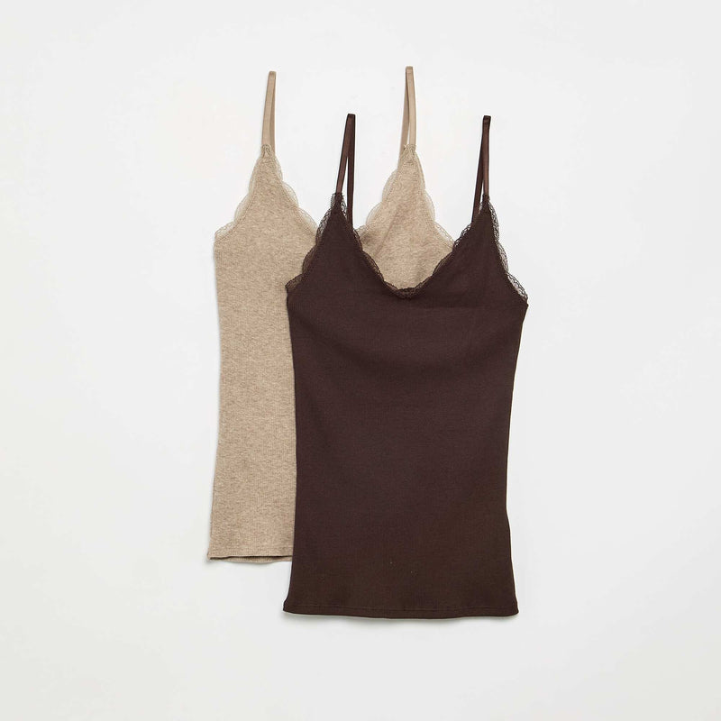 Marron foncé