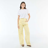 Jaune