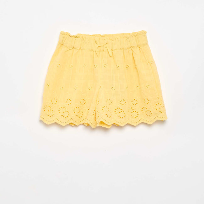 Jaune