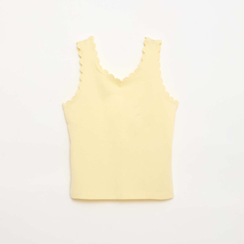 Jaune