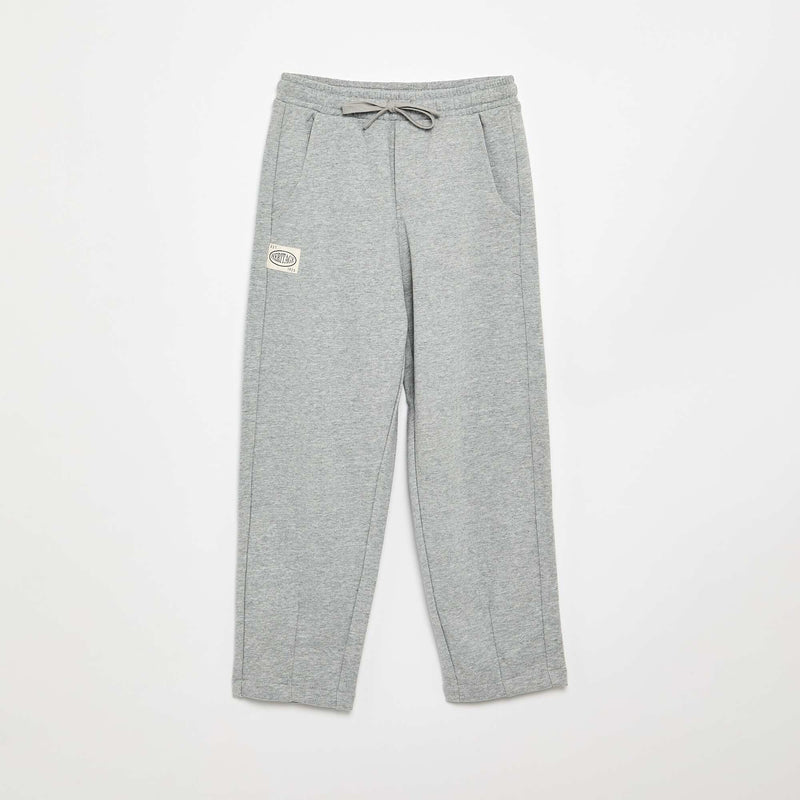 Gris