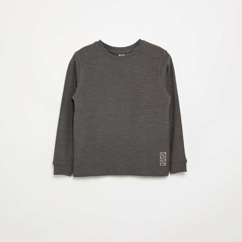 Gris