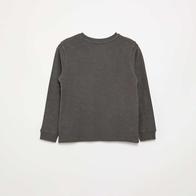Gris