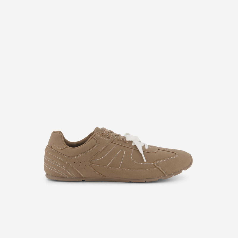 Marron foncé