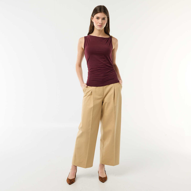 T-shirt stretch avec bijou doré