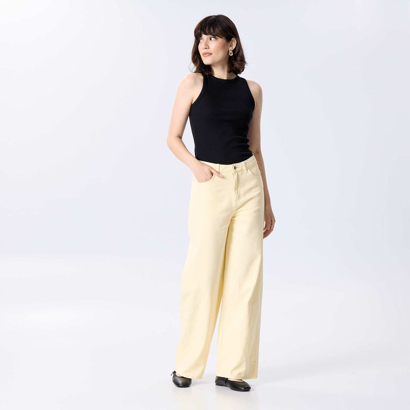 Jaune