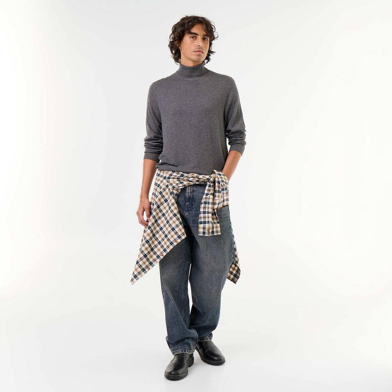 Sous-pull uni en maille fine jauge