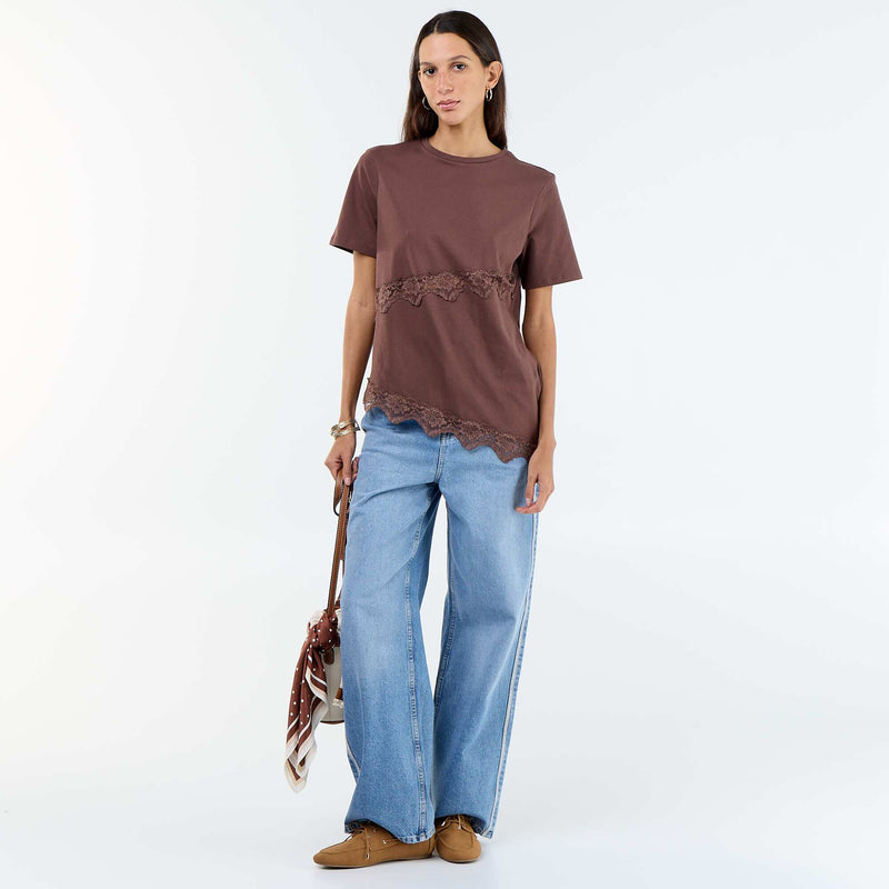 Tee-shirt manches courtes avec dentelle