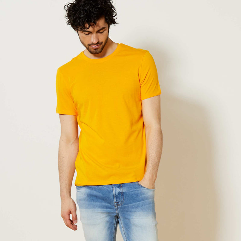 Jaune