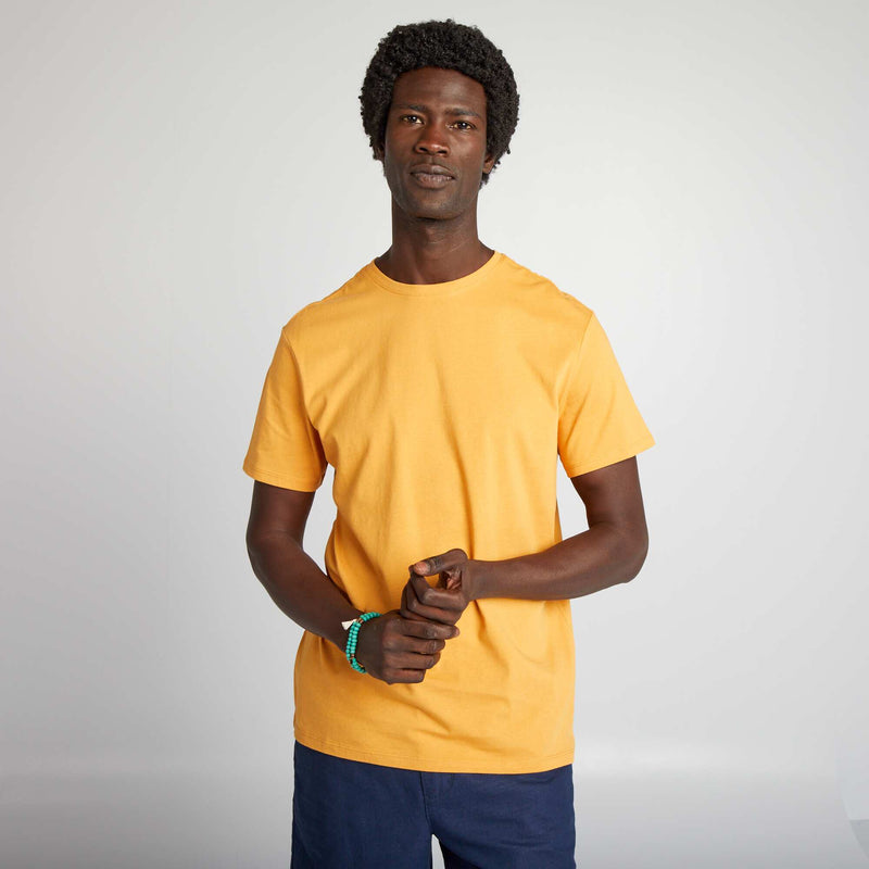 Jaune