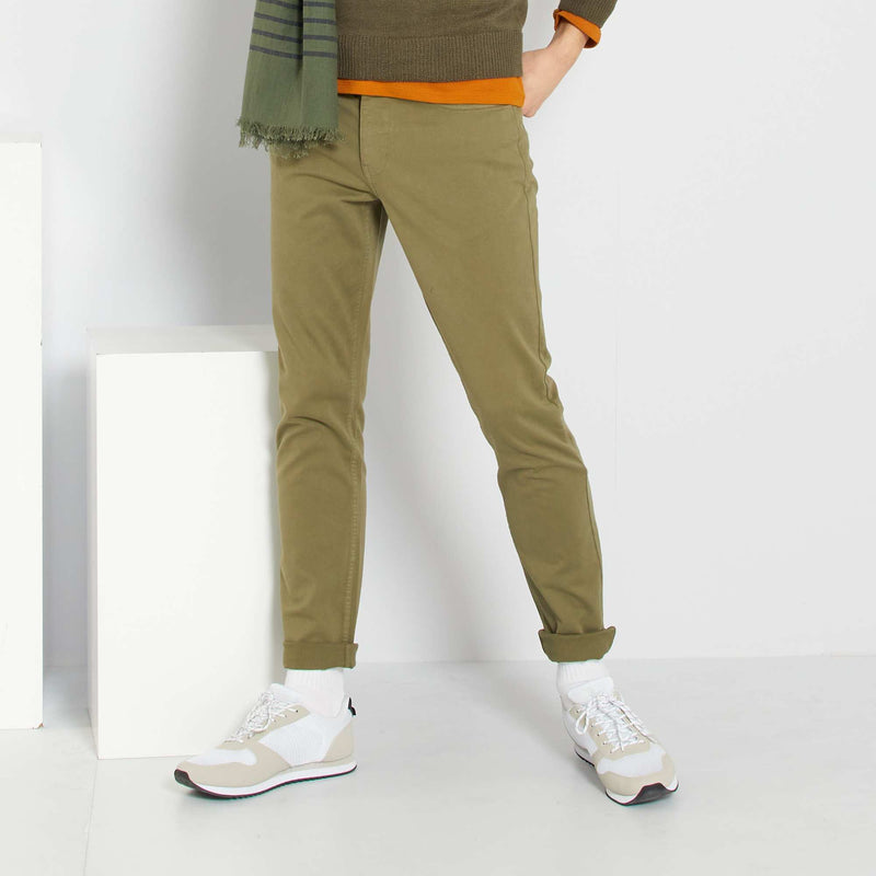 Chino slim 5 poches - L32