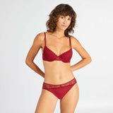 Rouge rhubarbe