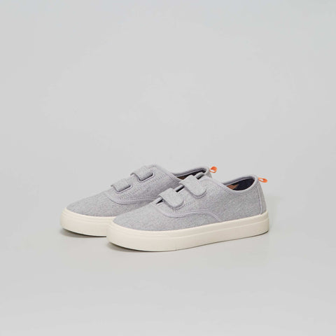 Baskets basses en toile
