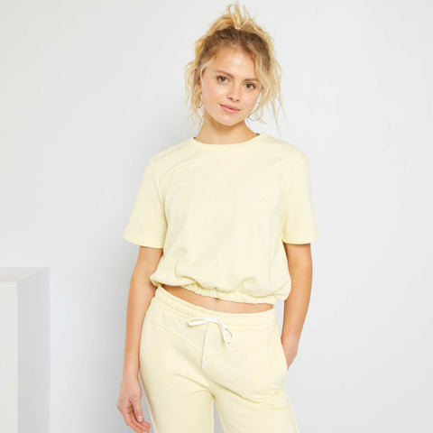jaune