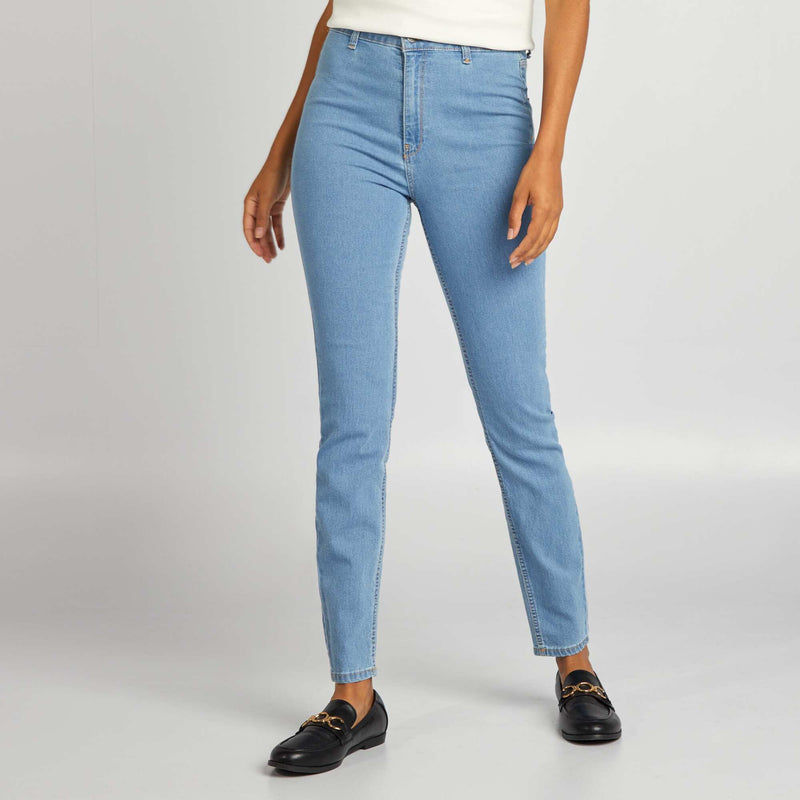 Jean skinny fit / coupe très ajustée