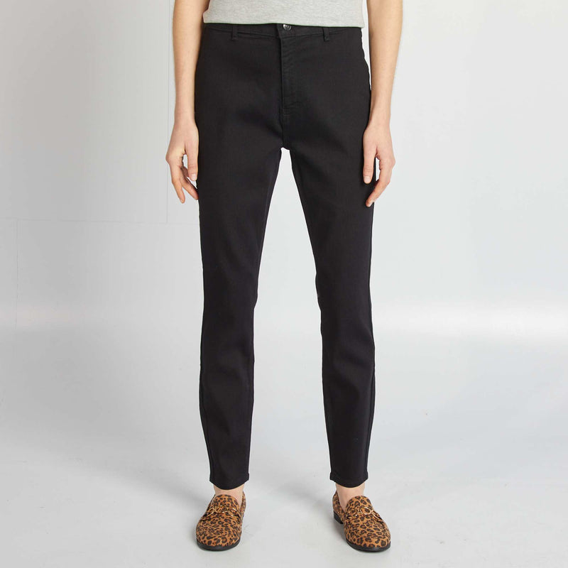 Jean skinny fit / coupe très ajustée